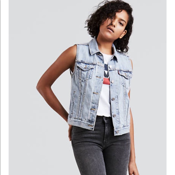 Levi's Jackets & Blazers - Levi’s Trucker Vest